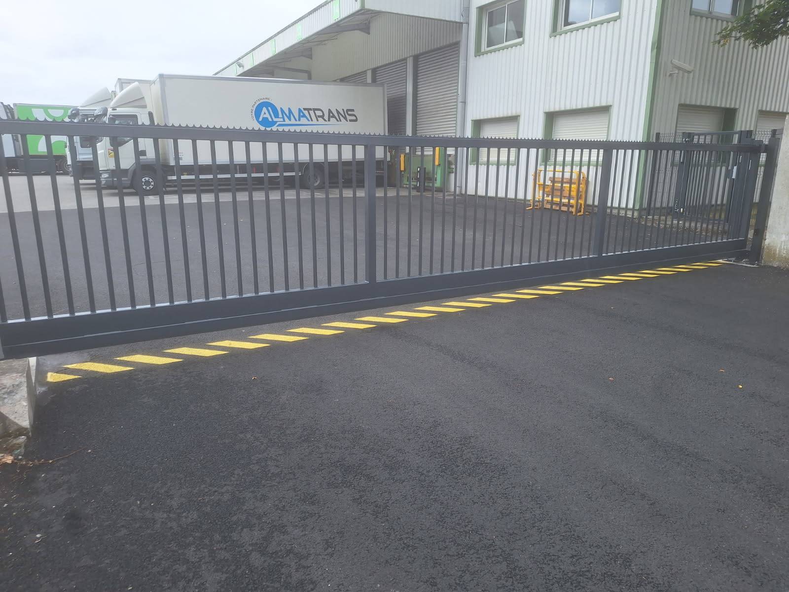 Portail autoportant motorisé, Queven